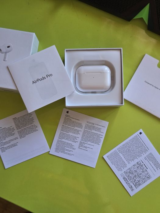 AirPods 2 Pro originale in stare perfecta