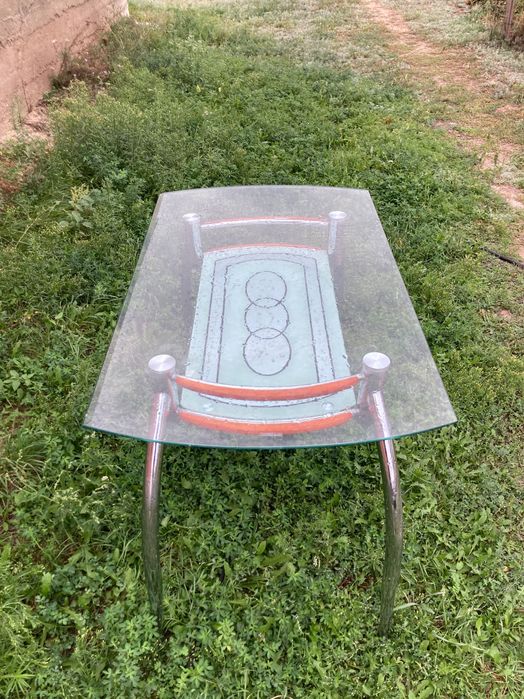 Стол ,подставкаа