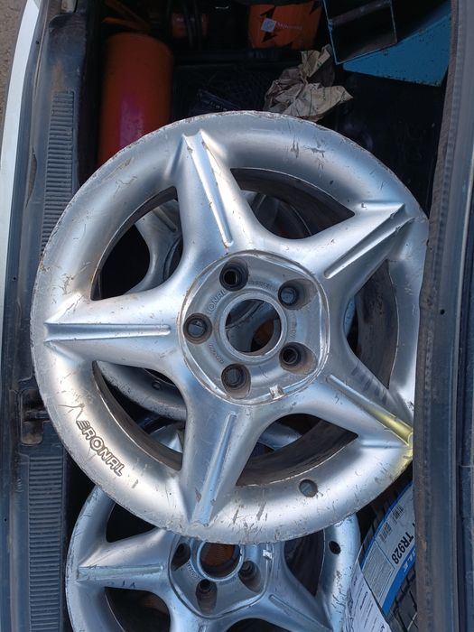 Продам диски 15р.4 шт.