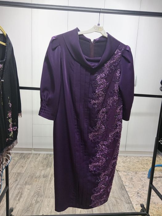 Продам платье фиолетовое