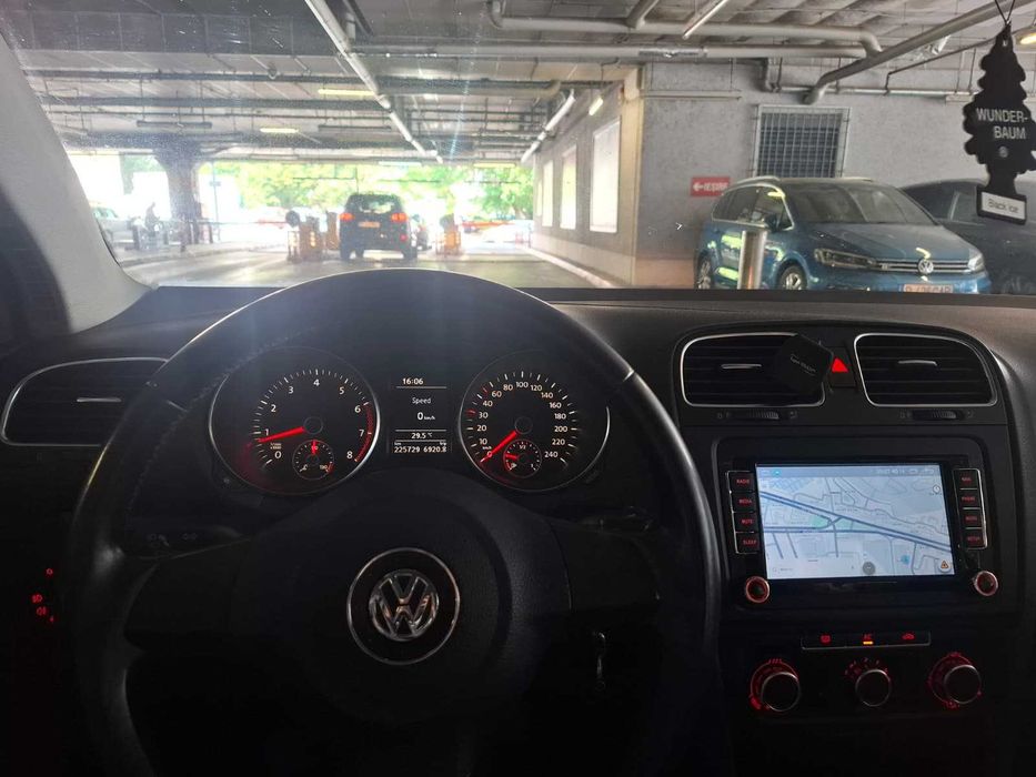 VOLKSWAGEN Golf 2009 — imagine 3