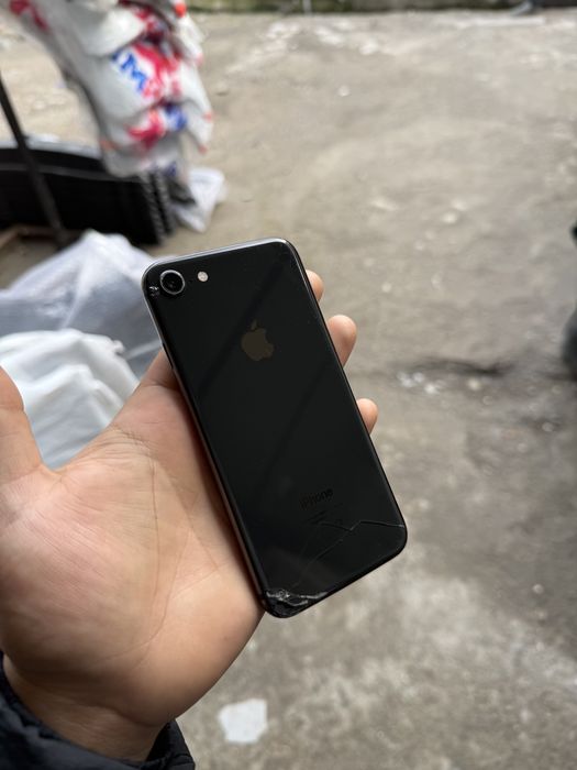 iphone 8  64 gb