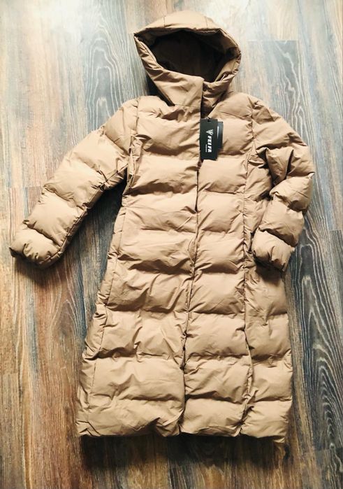 Geaca lunga si groasa de iarna, model actual si modern