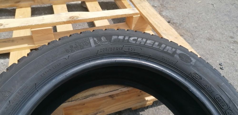 205/50/17 Мишелин ДОТ 2013 г - САМО 1 брой гума