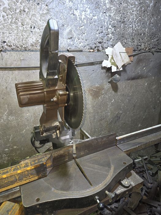 Тортцовка по металлу углорез MS Tools AC 977