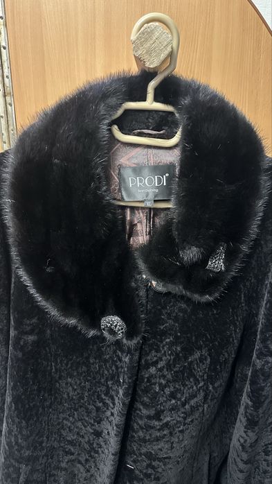Продам срочно шубу