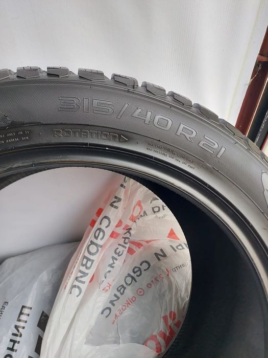 Шины Nokian 315/40/21