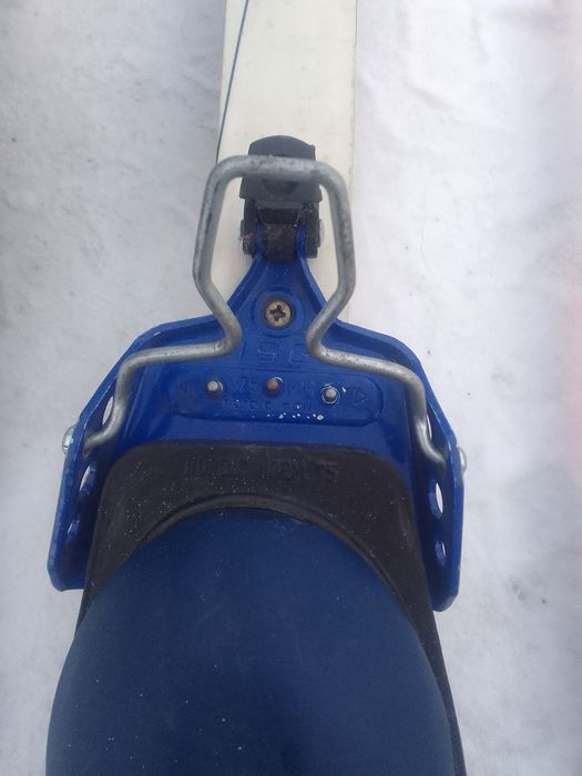 Продам лыжный комплект