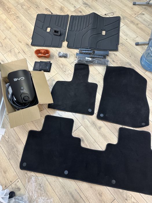 Аксесуары на Lixiang L6