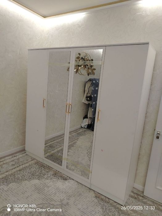 Shkaf sotiladi dastafka ustanovka bepul