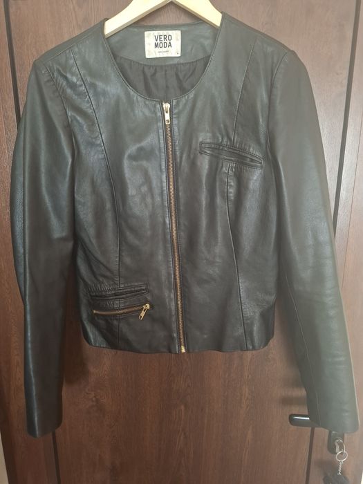 Дамски кожени якета М,Л на топ цени!и!