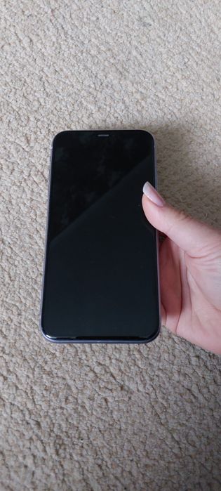 IPHONE 11 б/у 2 СИМ