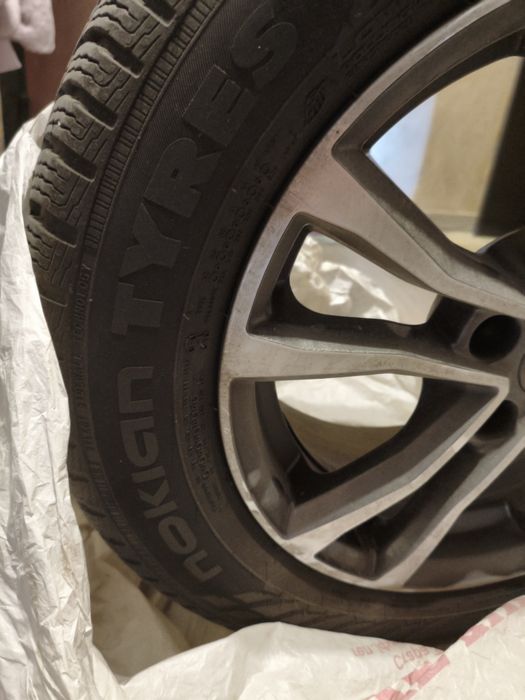 Зимни гуми Nokian WR Snowproof 205/60/16
