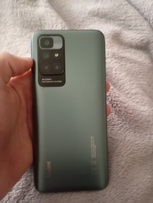 Продам телефон redmi 10