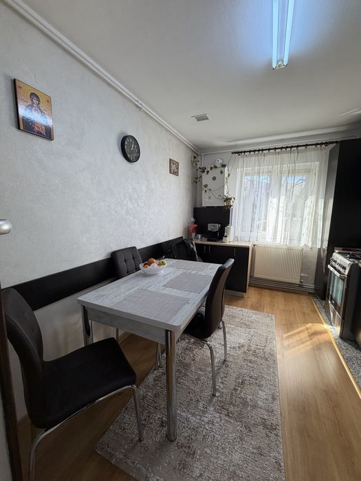 Apartament 3 camere