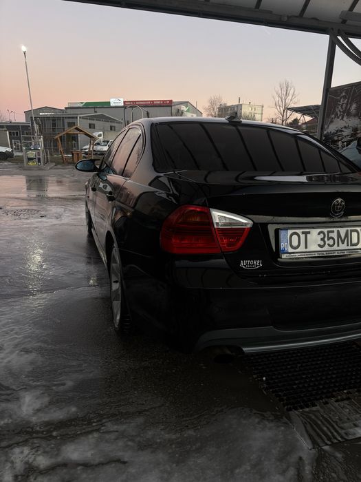 Vand sau Schimb cu golf 6 2.0tdi  sau E 60 !  E90 320D m47