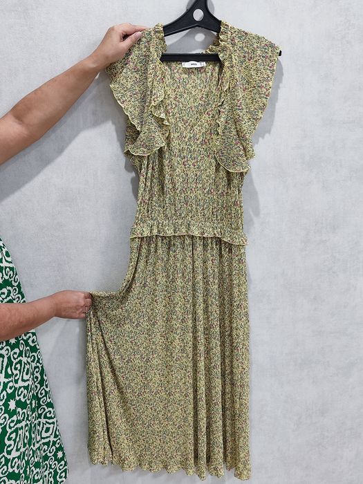 Продам женскую одежду