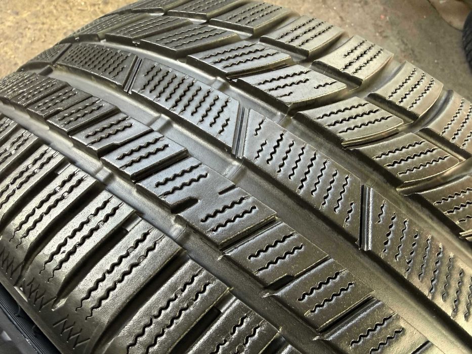 2x Anvelope Iarna 235/40 r19 M+S - Toyo Snowprox S954