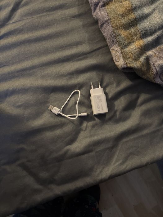 Продавам телефон realime 14 128 gb