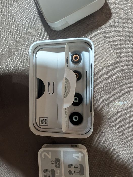Sony XM4 (in ear) - Acumulator Defect