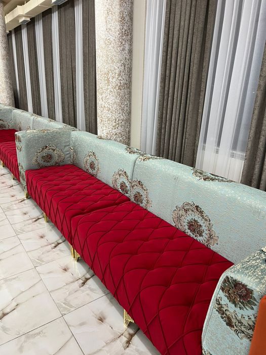 Стул стулия , диван