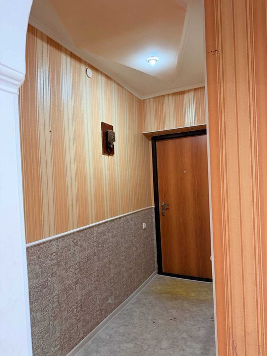продается 1 комнатная квартира
