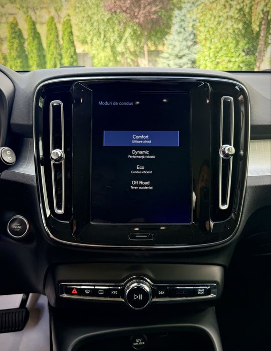 Volvo XC40 2.0d Cutie Automata 8+1 ! Garantie 12 Luni
