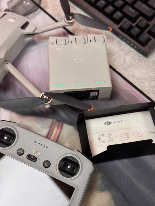 Дрон DJI Mini 3 Pro+ DJI RC + Fly More Combo Plus белый