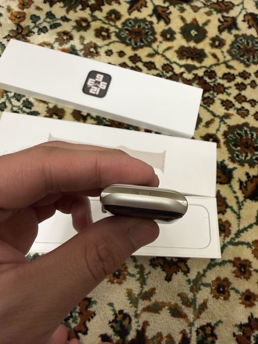 Apple Watch SE (2gen) Starlight 40mm