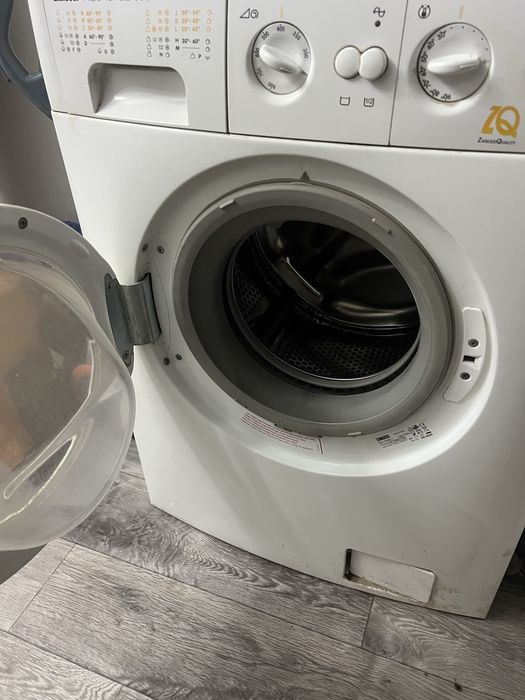 Продам Стриальную машинку