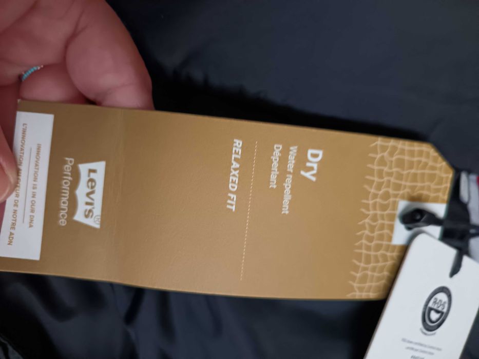 Дамско яке, Levis. Ново ХХЛ размер