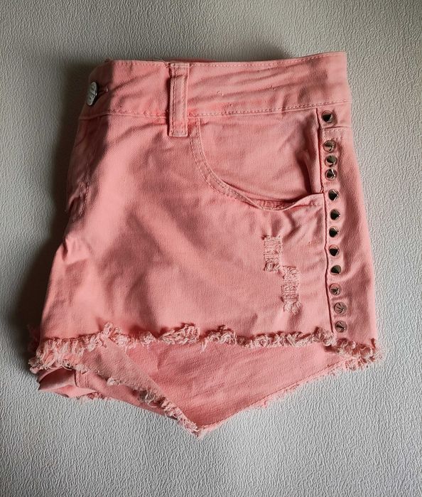 Разпродажба!!! Къси панталонки, цвят праскова, размер S