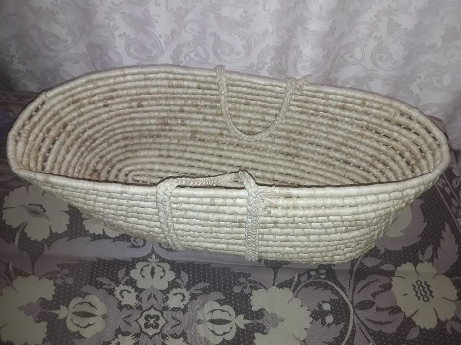 корзина плетенная