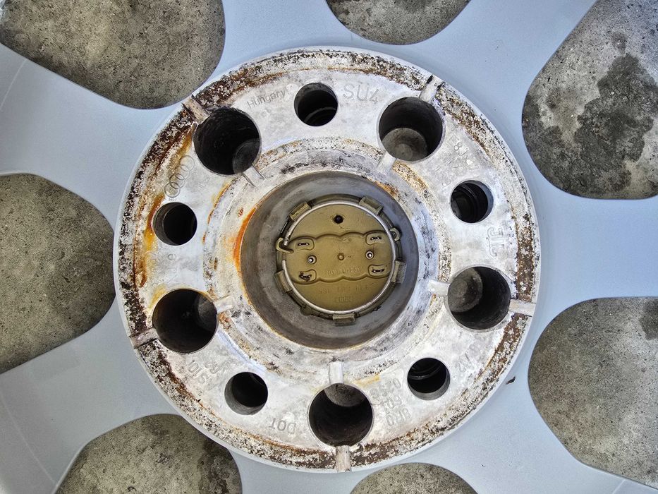 Оригинални алуминиеви джанти 5х112 /17"