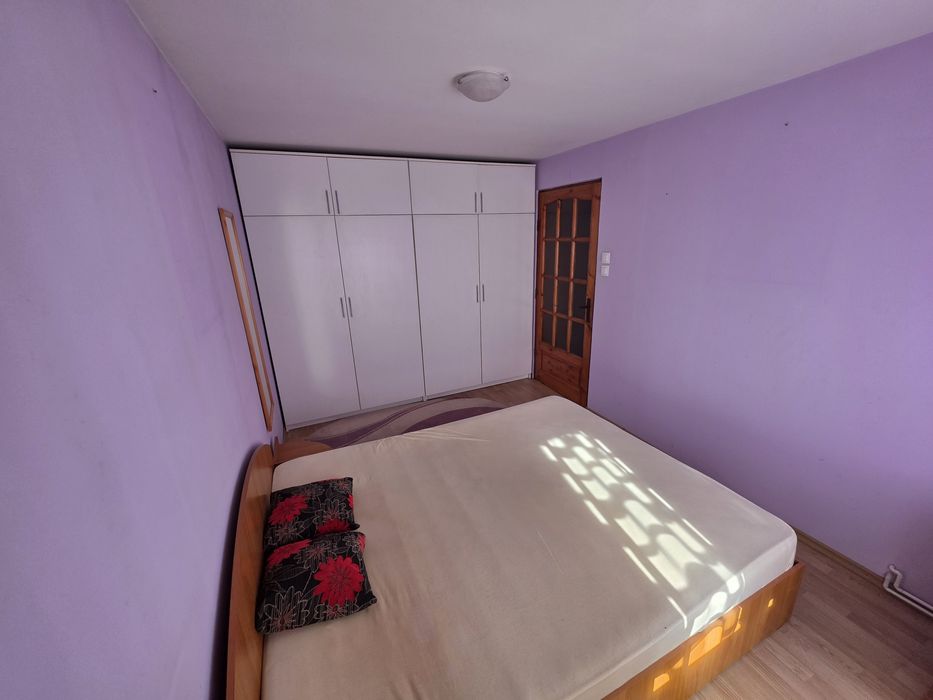 Închiriez apartament cu 3 camere Lugoj