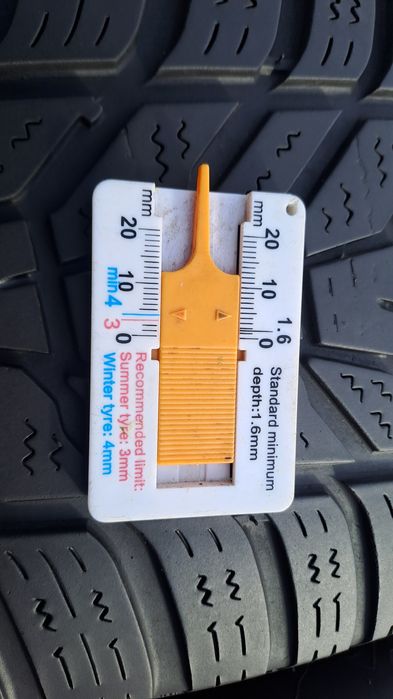 2бр. 225/65/17 Hankook Winter I cept evo 3