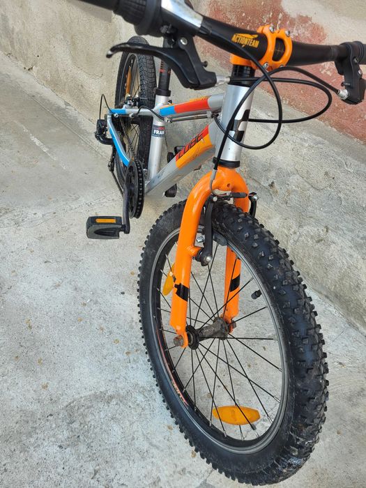 Bicicleta CUBE 20 DE COPII