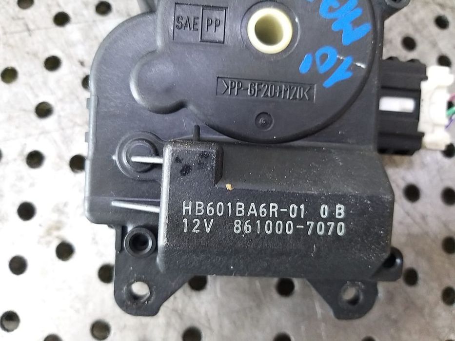 Motoras clapeta aeroterma 2.0 d mazda 5 2010 hb601ba6r01 8610007070