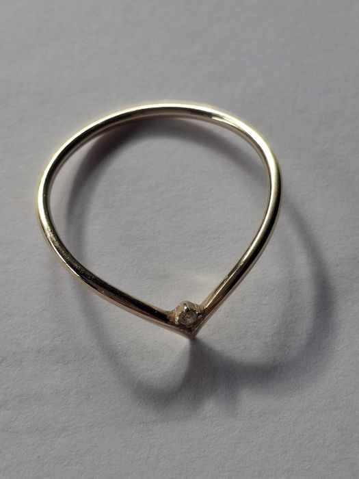 Inel aur de 14 k cu piatra swarovski