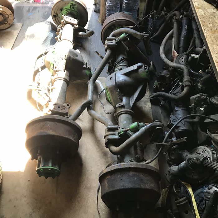 Мерседес D609 D709 D711 D809запчасти с Европы