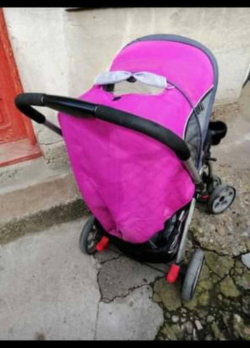 Căruț pentru copii