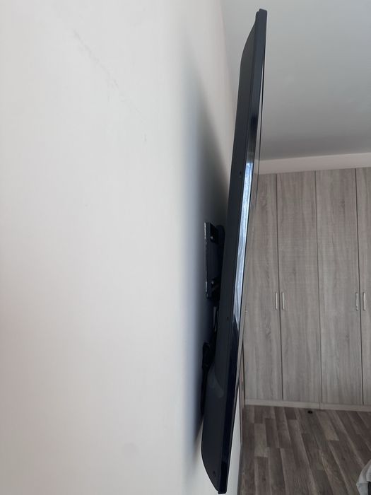 Телевизор Samsung UE65KU6092 – 65” (165 см) 4K UHD Smart TV