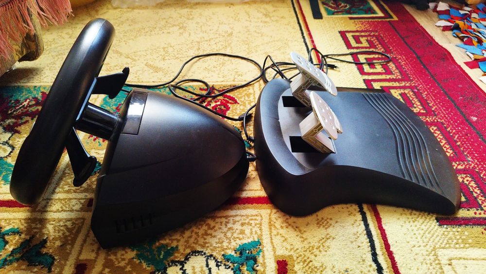 Руль с педалями для ПК