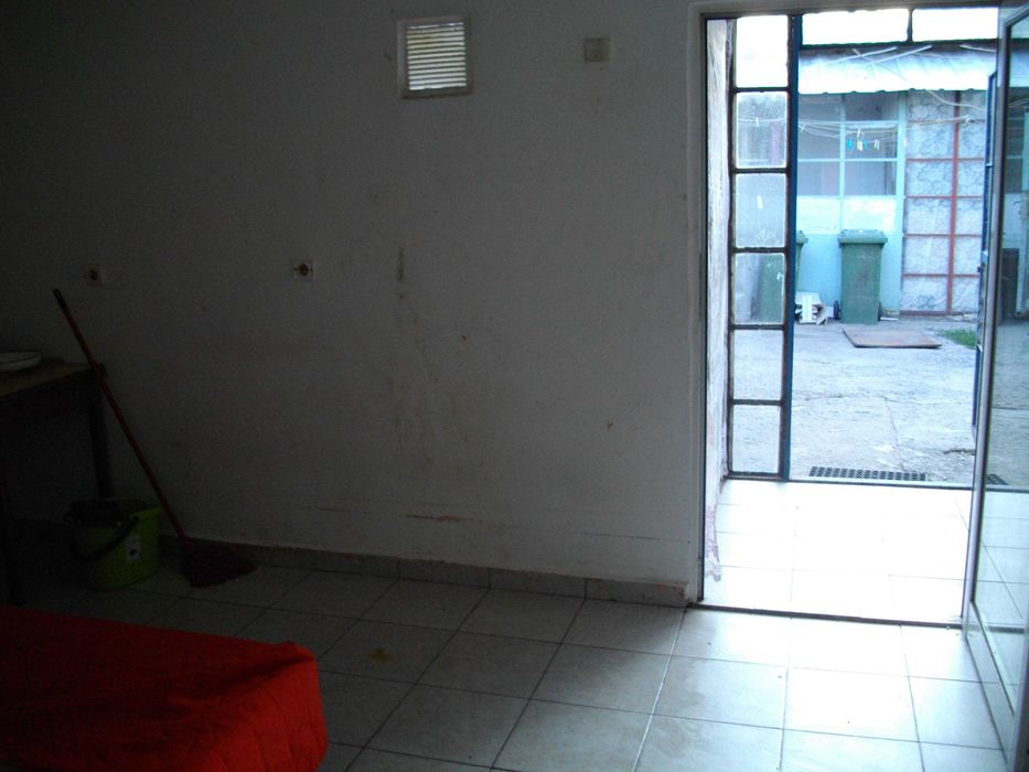 Дава се под наем Етаж от къща в София, Илиянци - 30 кв.м за 168.3 € - Снимка #2