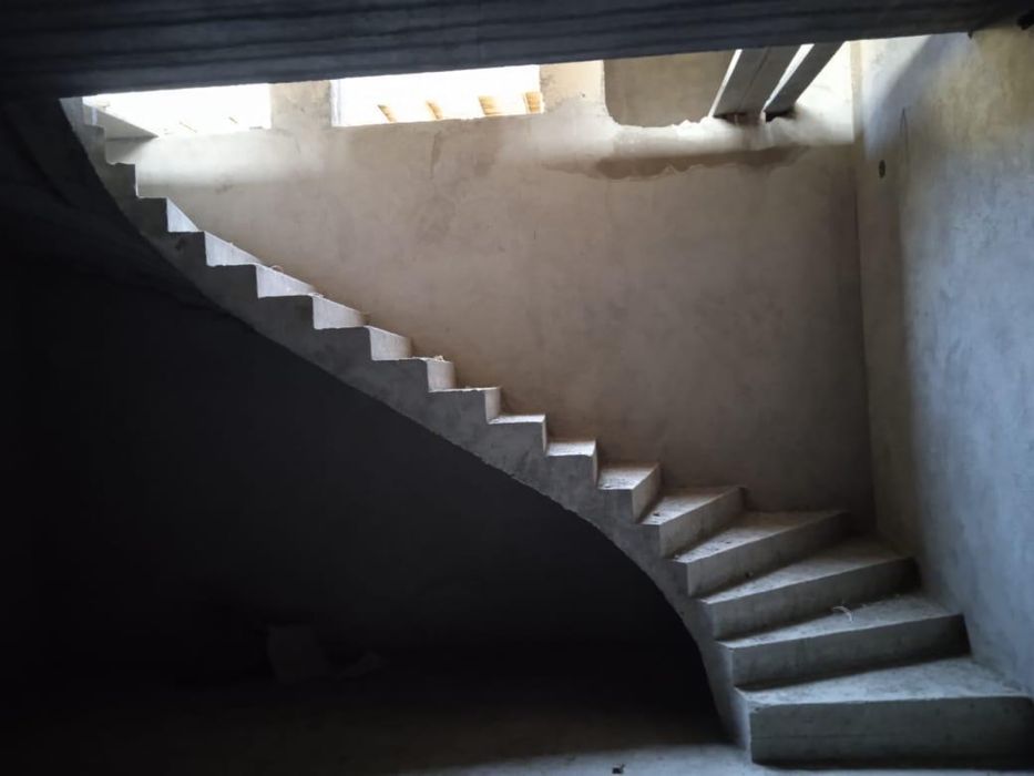 Бетонные лестницы. Монолитная лестница