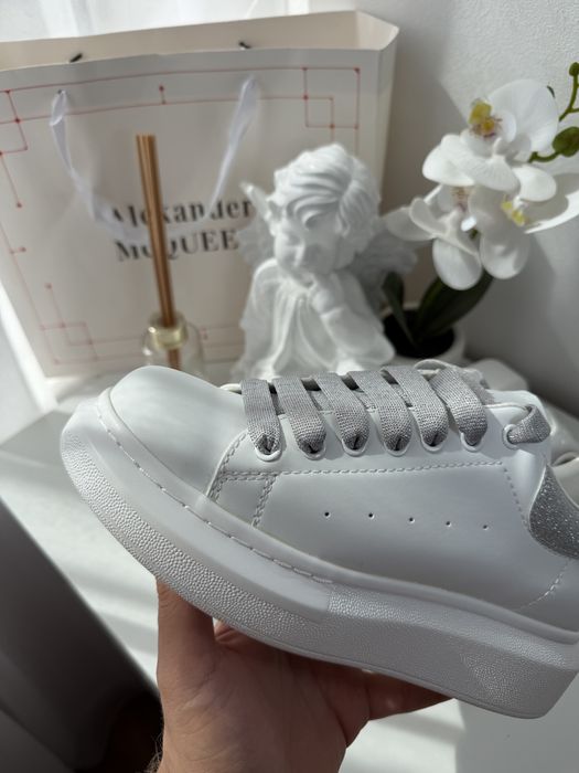 Alexander McQueen 38