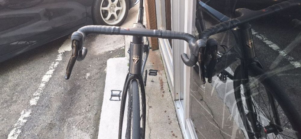 Шоссейний вело TWITTER R15 Pro Carbon Aero!
