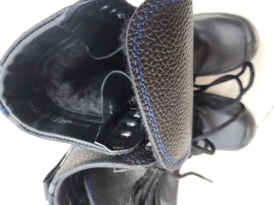 Продам спецобувь