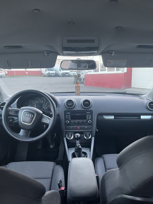 AUDI A3 Sportback 2010 — imagine 5