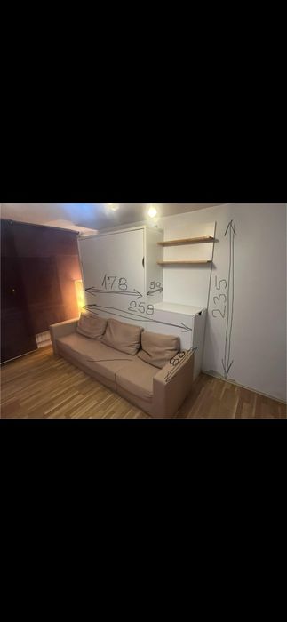 Vand pat rabatabil de perete